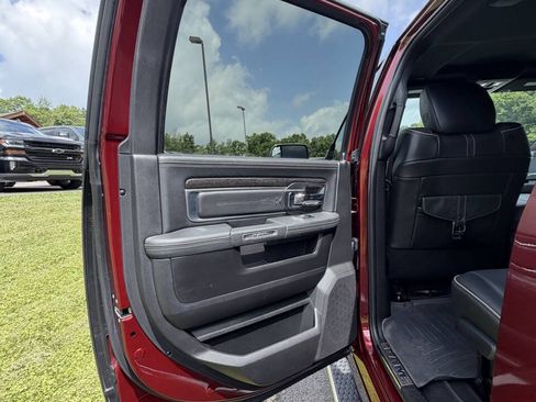 Used 2017 RAM 3500 Laramie Longhorn AWD/4WD image 56