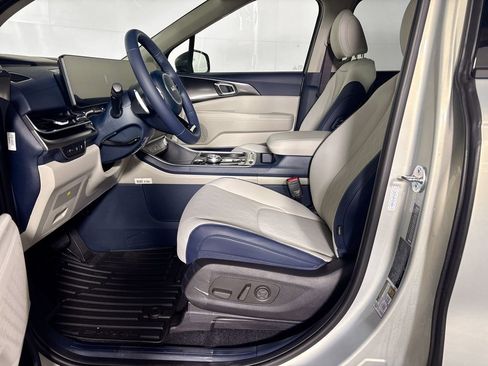 New 2026 Kia Carnival SX w/ SX Dark Edition Package image 11