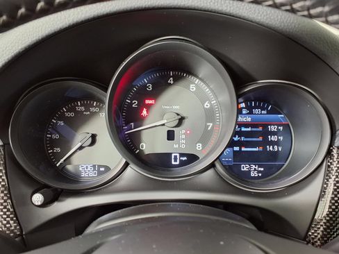 Used 2024 Porsche Macan Turbo AWD/4WD image 31