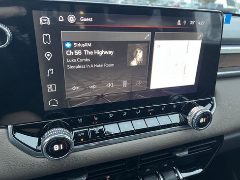 New 2026 GMC Canyon Denali image 29