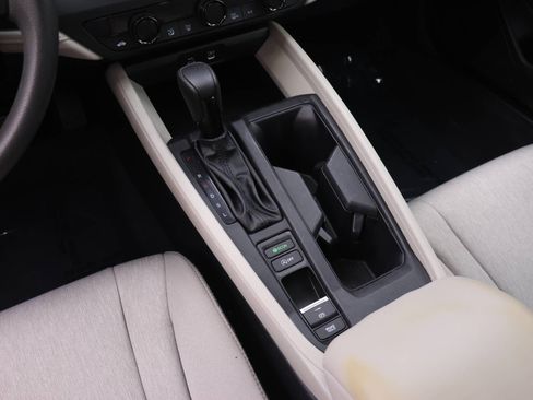 Certified 2024 Honda Accord EX image 11