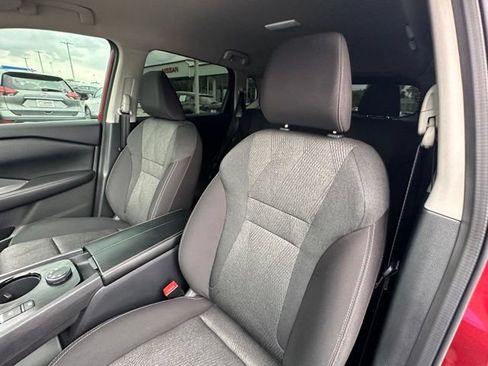 Certified 2026 Nissan Rogue SV AWD/4WD image 26