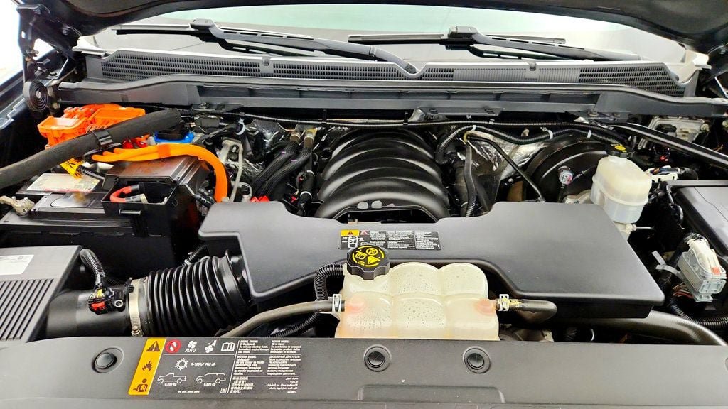 Used 2018 GMC Sierra 1500 SLT w/ Enhanced Driver Alert Package RWD image 26