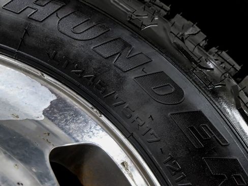 Used 2024 Ford F350 Lariat w/ FX4 Off-Road Package image 56