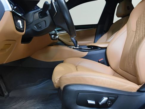 Used 2023 BMW 530i w/ M Sport Package RWD image 16