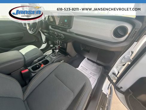 Used 2024 Jeep Wrangler Unlimited Sport AWD/4WD image 28