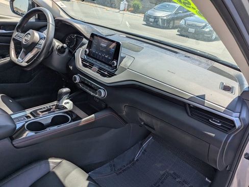 Used 2024 Nissan Altima 2.5 SR image 6