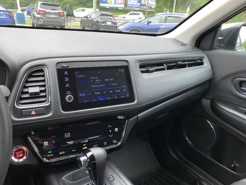 Certified 2022 Honda HR-V EX image 21