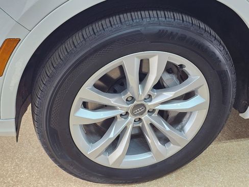 Used 2019 Audi Q7 3.0T Premium w/ Convenience Package image 46