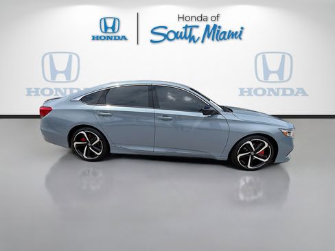Used 2022 Honda Accord Sport image 8
