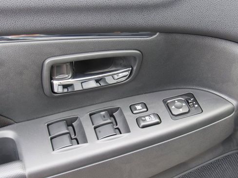 Used 2025 Mitsubishi Outlander Sport ES image 12