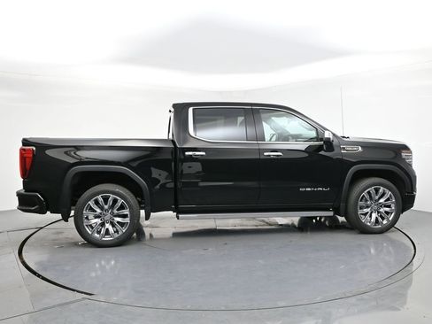 New 2026 GMC Sierra 1500 Denali w/ Denali Reserve Package image 4