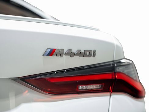 Used 2023 BMW 440i xDrive M440i xDrive w/ Premium Package image 14