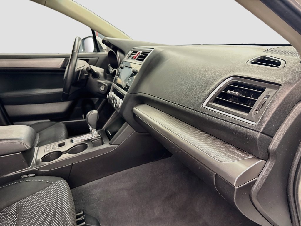Used 2016 Subaru Outback 2.5i Premium AWD/4WD image 26