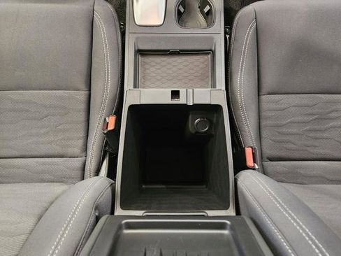 Certified 2022 Nissan Frontier SV image 22