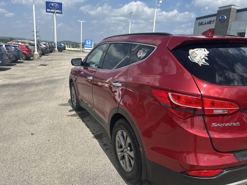 Used 2015 Hyundai Santa Fe Sport w/ Option Group 02 AWD/4WD image 4