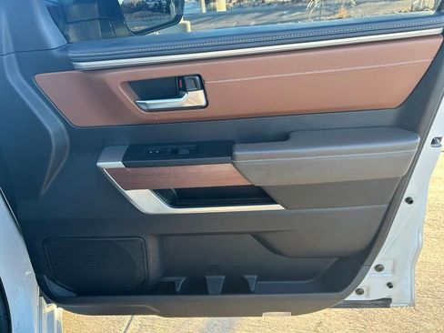 Used 2023 Toyota Tundra 1794 Edition image 31