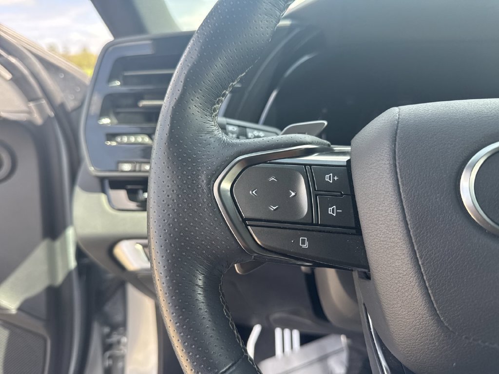 Used 2023 Lexus RX 500h F Sport AWD/4WD image 17
