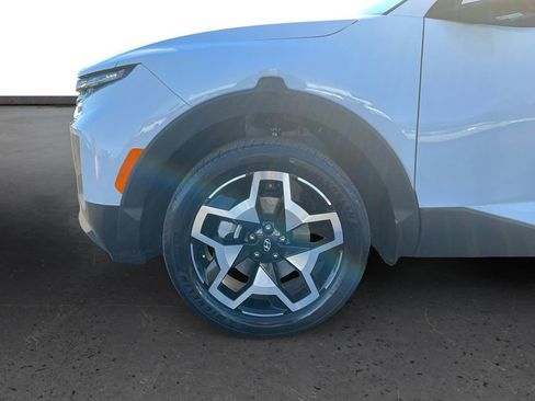 Used 2023 Hyundai Santa Cruz Limited image 13