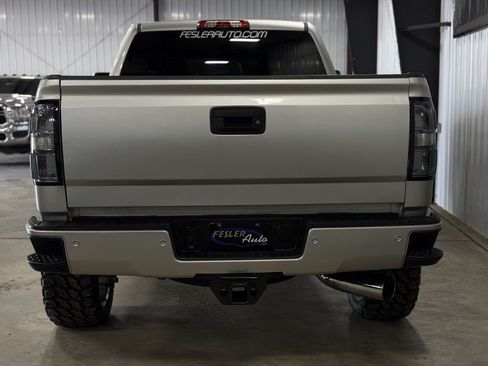 Used 2017 GMC Sierra 2500 SLT w/ Duramax Plus Package AWD/4WD image 3