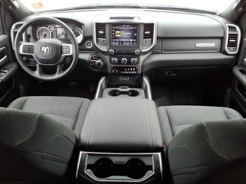 Used 2020 RAM 2500 Big Horn w/ Night Edition AWD/4WD image 24