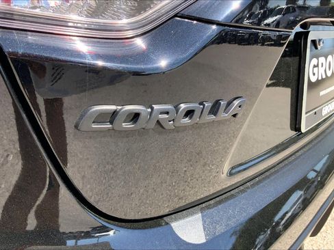 Used 2025 Toyota Corolla SE FWD image 30