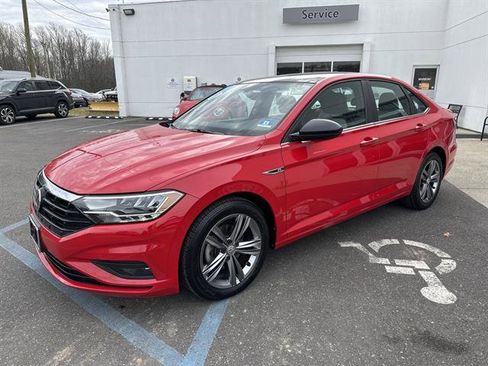 Certified 2020 Volkswagen Jetta R-Line image 3