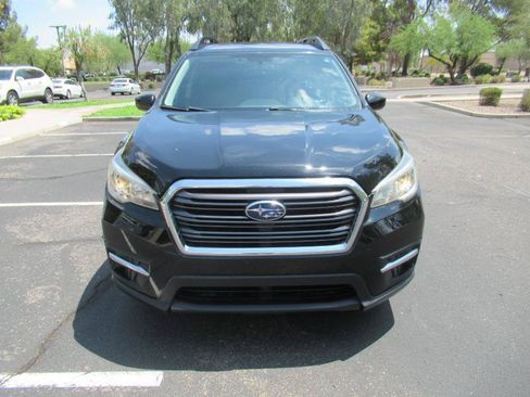 Used 2019 Subaru Ascent 8-Passenger AWD/4WD image 3