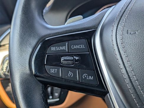 Used 2021 BMW 530i w/ Convenience Package image 20