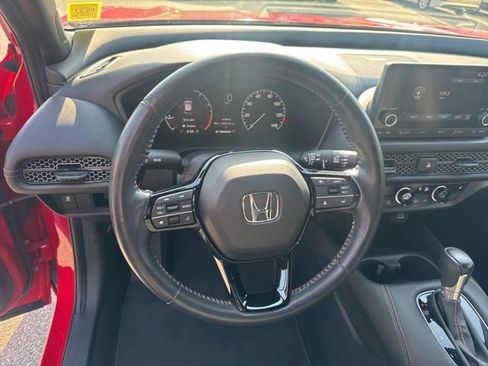 Used 2023 Honda HR-V Sport image 14