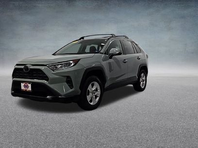 Used 2021 Toyota RAV4 XLE w/ Convenience Package