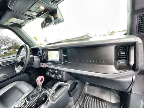 Used 2023 Ford Bronco Big Bend image 27