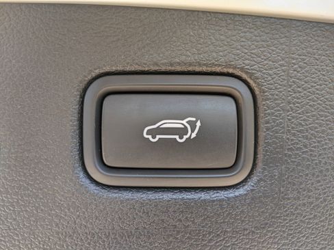 Used 2021 Hyundai Tucson Limited w/ Cargo Package image 10