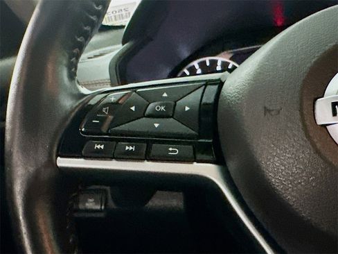 Used 2019 Nissan Altima 2.5 SR w/ SR Premium Package image 25