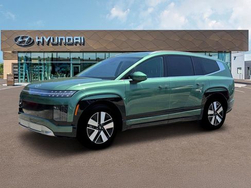 New 2026 Hyundai Ioniq 9 SEL image 2