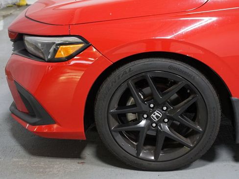 Used 2023 Honda Civic Sport image 5