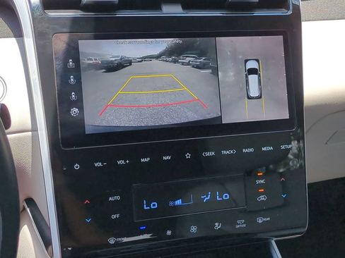 Used 2022 Hyundai Tucson Limited FWD image 25