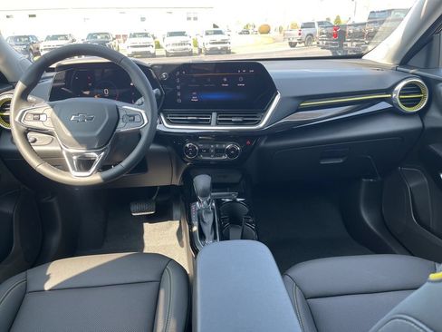 New 2026 Chevrolet Trax ACTIV w/ Driver Confidence Package FWD image 25