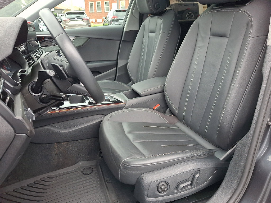 Used 2021 Audi A4 2.0T Premium AWD/4WD image 17