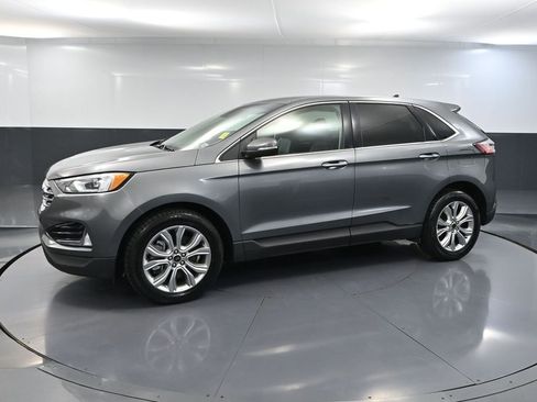 Used 2024 Ford Edge Titanium AWD/4WD image 10