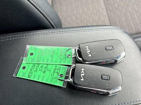 Used 2023 Kia Seltos S AWD/4WD image 33