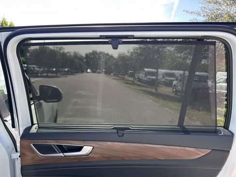 New 2026 Volkswagen Atlas SE image 47