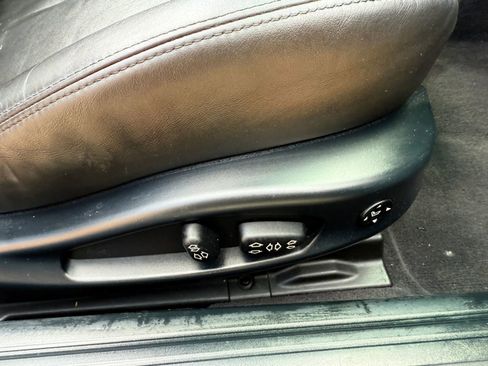 Used 2007 BMW 650i Convertible image 29