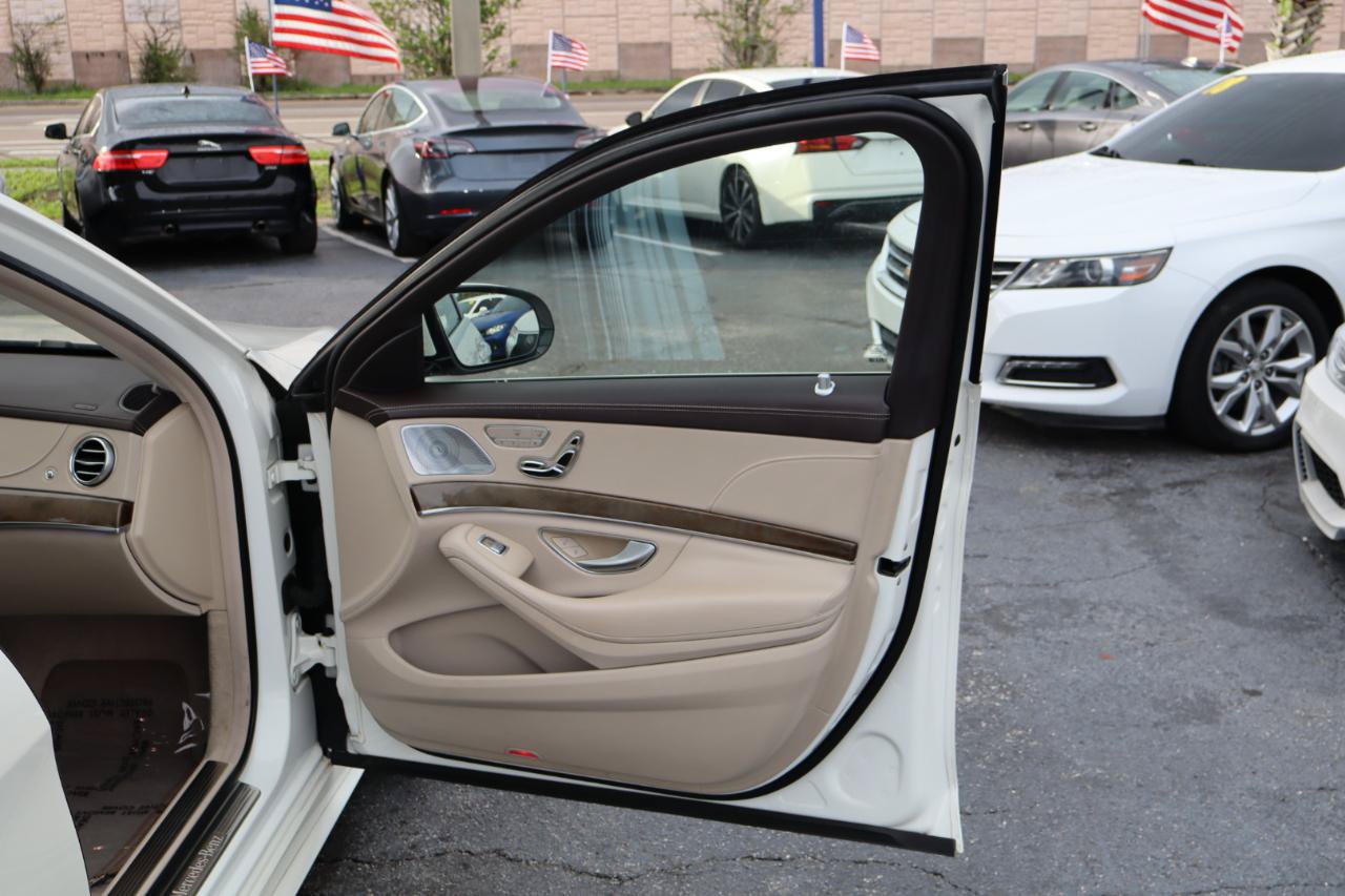 Used 2016 Mercedes-Benz S 550 Sedan image 16