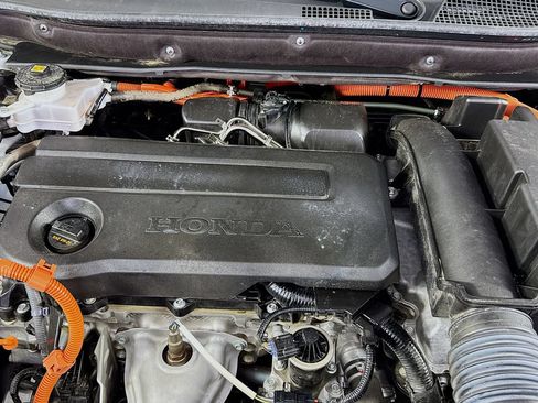 Used 2024 Honda CR-V Sport Touring image 40
