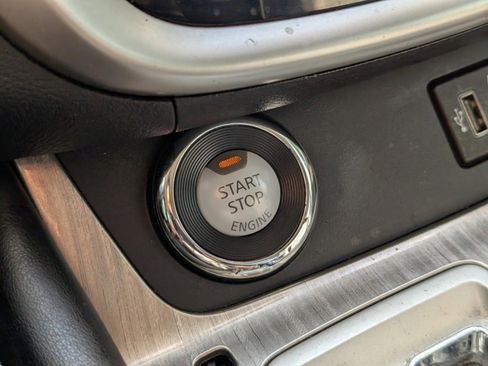 Used 2018 Nissan Murano SL w/ Midnight Edition Package image 36