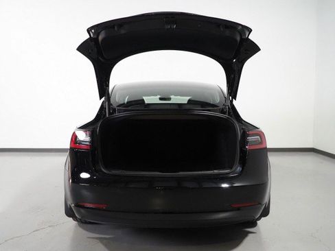 Used 2023 Tesla Model 3 image 37