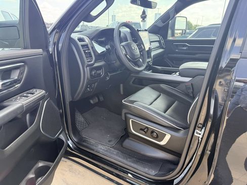 Used 2025 RAM 1500 Laramie w/ Trailer Tow Group AWD/4WD image 13