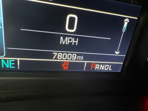 Used 2018 Chevrolet Silverado 1500 LT w/ Redline Edition image 14