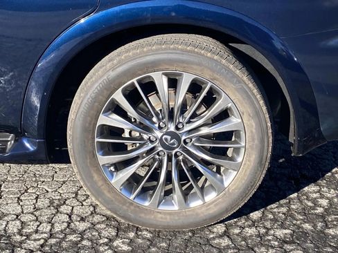 Used 2019 INFINITI QX80 Luxe w/ 22" Wheel Package image 7